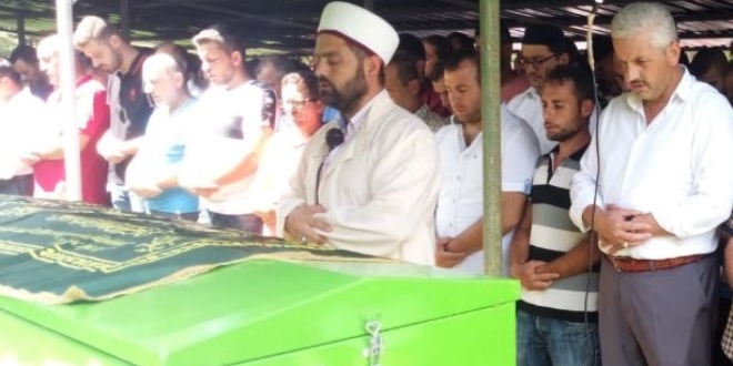 Bekçi olma yolunda hayatını kaybeden genç defnedildi