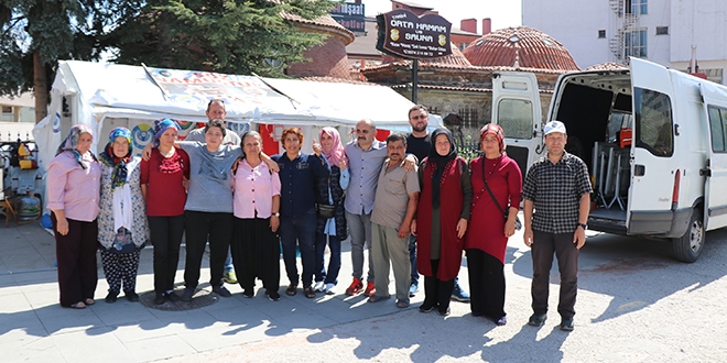 Bolu'da, işten çıkarılan 18 belediye işçisi, işe geri alındı