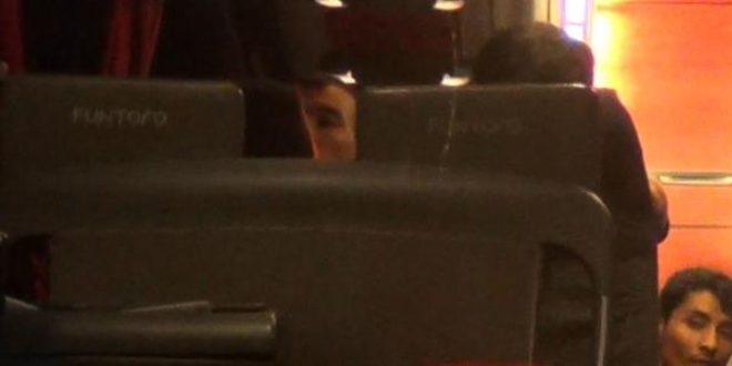 Ayval�k'ta 39 g��men jandarman�n dikkati sayesinde yakaland�