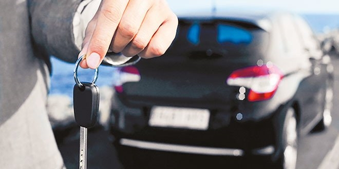 Kiralık oto vites büyüttü hedef 400 bin araç