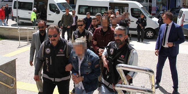 FETÖ'nün yeni il yapılanması sanıkları hakim karşısında