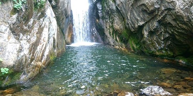 Uludağ'daki doğal havuzlar büyülüyor