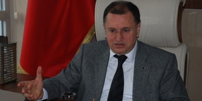 10 yıllık başkan, 'borcumuz var' diyerek, memurun tazminatını ödemiyor