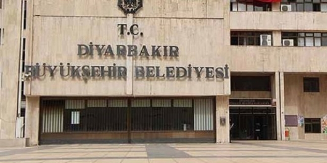 Diyarbakr Bykehir Belediyesi genleri yeniden kitapla buluturdu