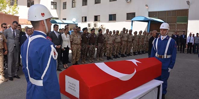 Kazada yaralanan uzman çavuş hayatını kaybetti