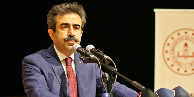 Vali Güzeloğlu'ndan okul müdürlerine bağış uyarısı