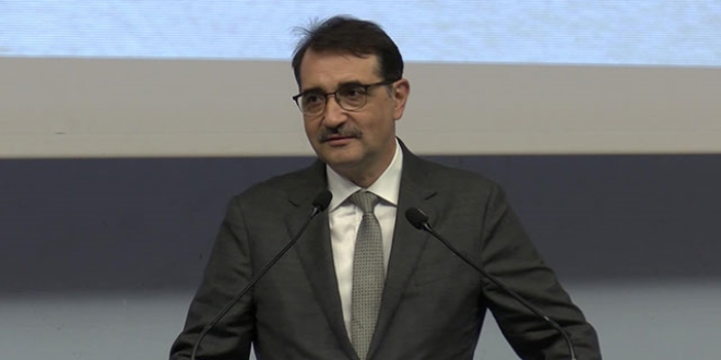Bakan D�nmez: Elektrik ihracat�m�z, ithalat�m�zdan fazla