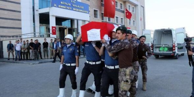 Kazada hayatını kaybeden polis memuru toprağa verildi