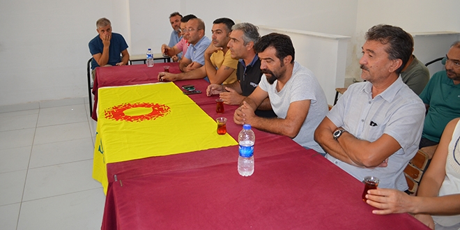 Eğitim Sen'li 3 öğretmen ihraç edildi