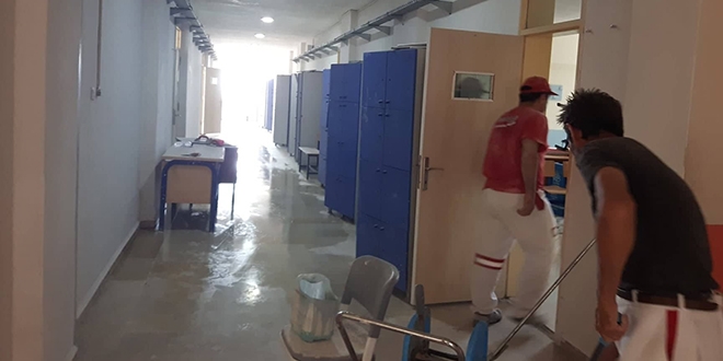 Bursa'da okulları mahkumlar yeniledi