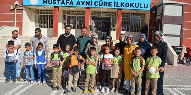 Öğretmenleri değişince okula gitmediler
