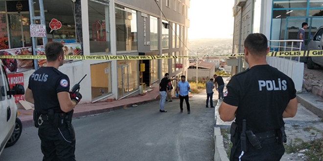 Kız meselesi yüzünden silahlı saldırı: 2 yaralı