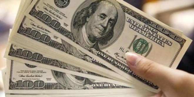 Faiz kararı sonrası dolar düşüşte