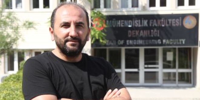 41 yaşındaki boya ustası DGS ile bilgisayar mühendisliğini kazandı