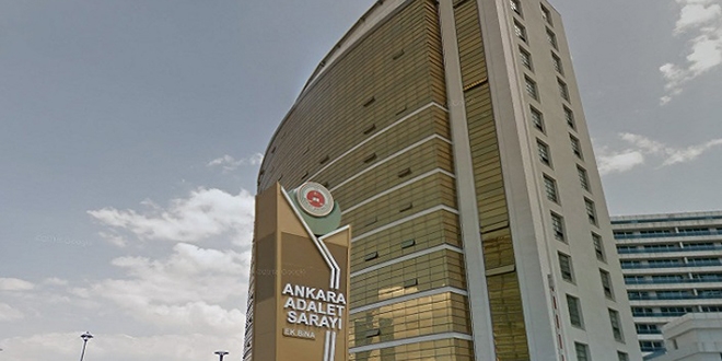 İş ve ticaret mahkemeleri arşivinde yangın