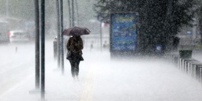 Meteorolojiden şiddetli yağış ve fırtına uyarısı