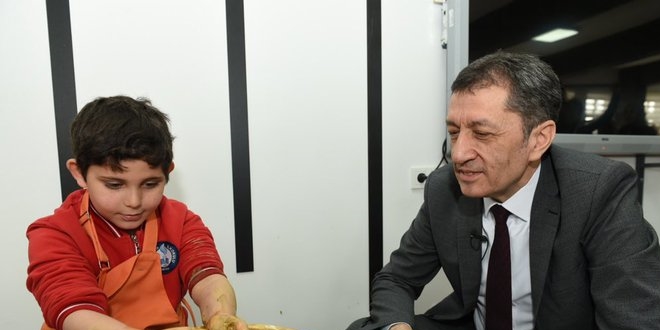 'Yetenek taramalarını zeka testine indirgenemez'