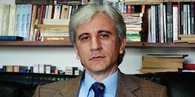 Eski savcı Gültekin Avcı, gözaltına alındı