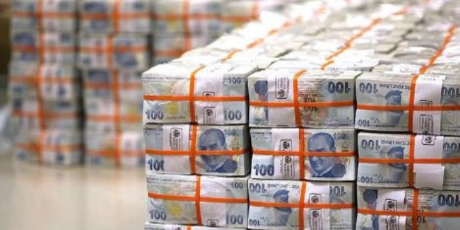 Bütçe 576 milyon lira fazla verdi