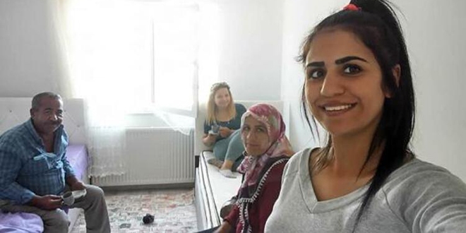 Üniversite'ye başladığı gün annesini kazada kaybetti