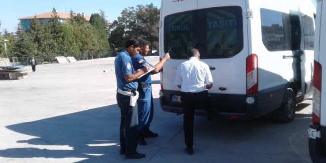 Ülke genelinde 49 bin 717 okul servisi denetlendi