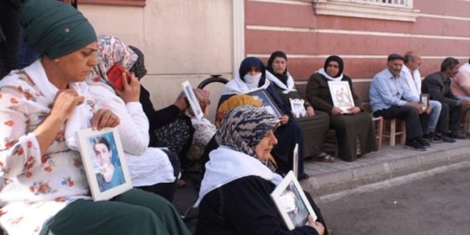 Eylem yapan aileyi tehdit eden şüpheli yakalandı