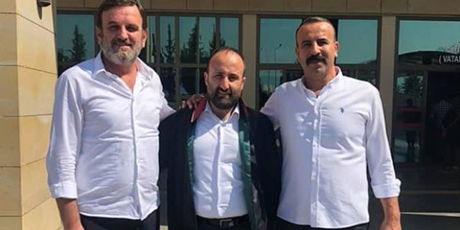 Eski belediye başkanı, FETÖ davasında beraat etti