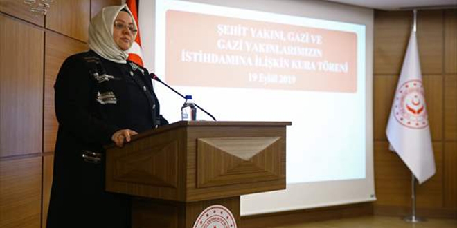 425 şehit ve gazi yakını atandı