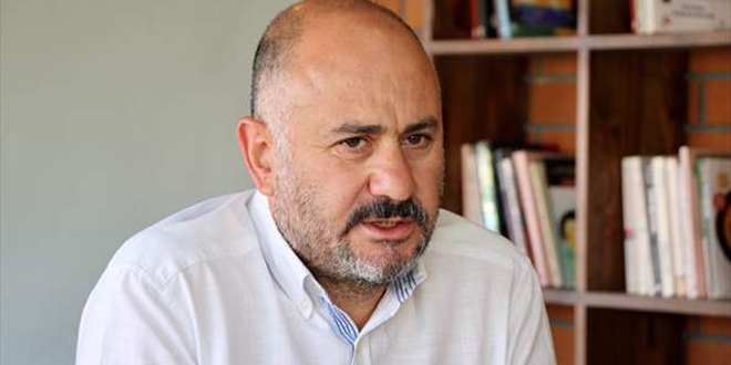 14 yıldır oğullarının kendilerine dönmesini bekliyorlar