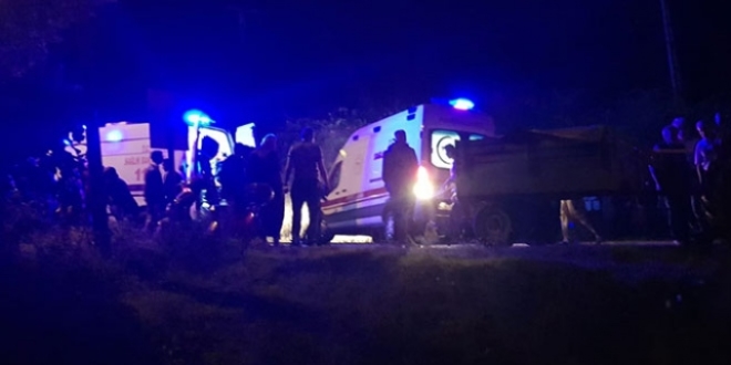 Sakarya'da traktör devrildi: 9 tarım işçisi yaralı