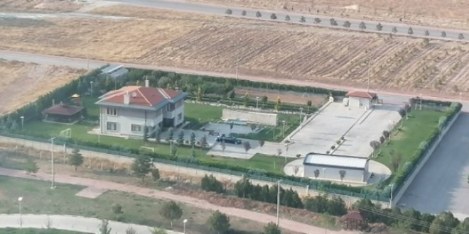 Selçuk Üniversitesi'nde tepki çeken malikaneye açıklama