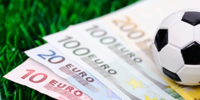 Aylık geliri 8 milyon lira olan bahis şebekesinin lideri tutuklandı