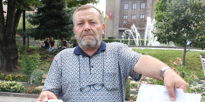 Kredi kartı ekstresini görünce bankaya koştu