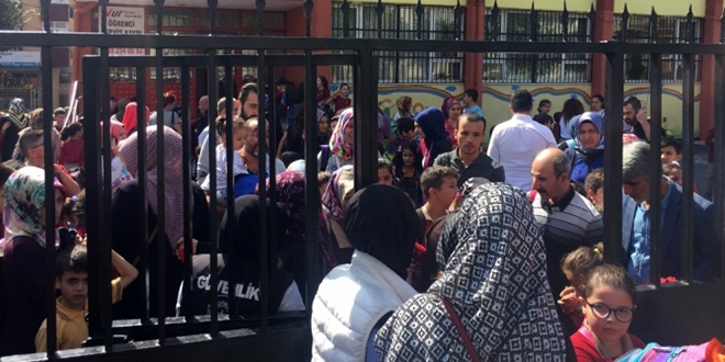 Valilik: Hiç bir okulda eğitim kesintiye uğramayacak