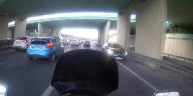 Ters y�nde giden gelin arabas�na ceza ya�d�