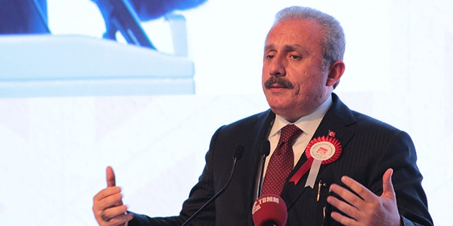 Hacı Bayram Veli Üniversitesinde öğrencilere ilk ders TBMM Başkanı Şentop'tan