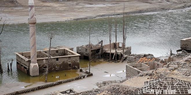 Sular çekildi köy sakinlerinin hatıraları canlandı