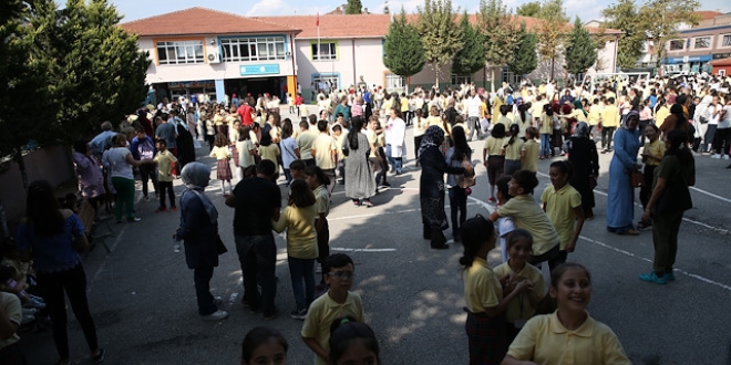 İşte İstanbul'daki ağır ve az hasarlı okulların listesi