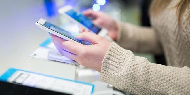 Kur arttı cep telefonu yenileme azaldı