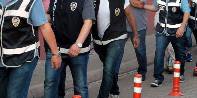 Konya'da FETÖ'den 11 askerden 3'ü gözaltına alındı