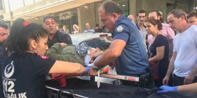 Hemşire, çarptığı kadına ilk müdahaleyi kendisi yaptı