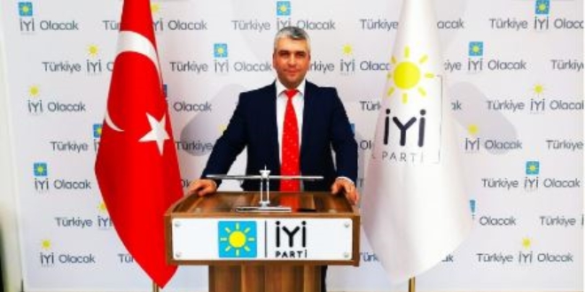 CHP'den istifa ederek İYİ Parti'ye geçtiler