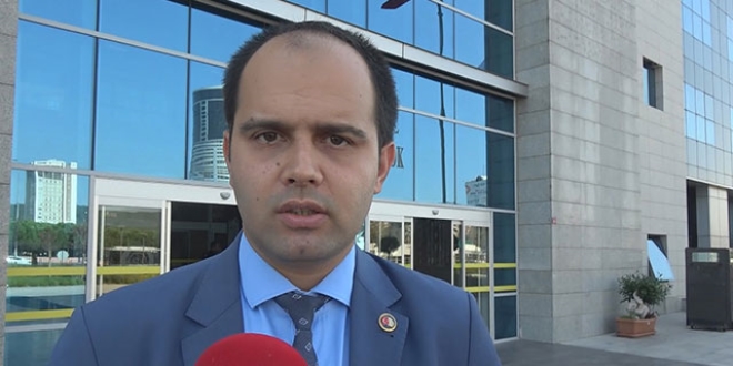 Sınıfta kalan 7 öğrenci okulu mahkemeye verdi