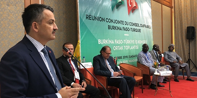 Burkina Faso'daki FETÖ okulları Türkiye'ye devredildi