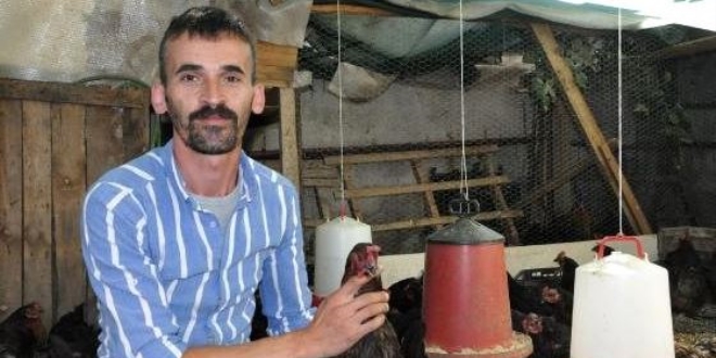 İstanbul'dan köyüne döndü, şimdi yumurta satıyor