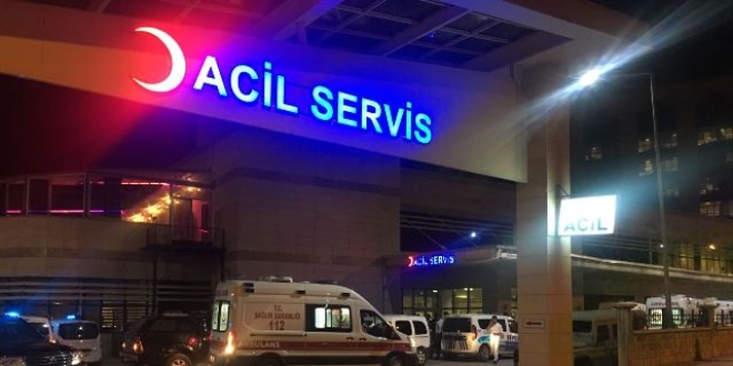Ağrı'da sinir krizi geçiren şahıs, eşi ve kızını öldürdü