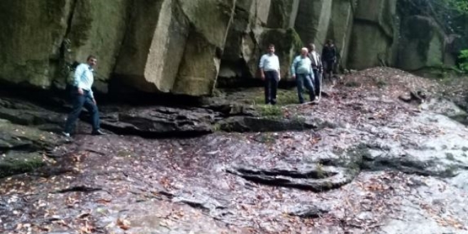 �elalede aya�� kayan meclisi �yesini muhtar kurtard�