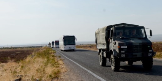 Sınır birliklerine askeri sevkiyat sürüyor