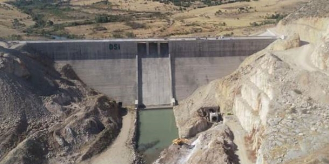 Ergani Barajı'nda su tutulmaya başlandı