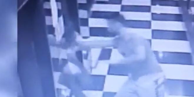 Araştırma Görevlisinin asansör boşluğuna ittiği kız arkadaşı şikayetçi değil